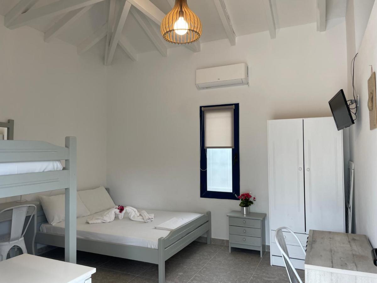 Simos Camping Elafonisos & Bungalows Eksteriør bilde