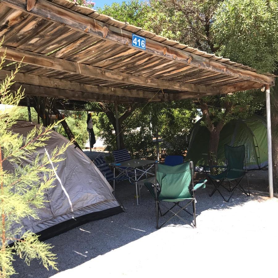 Simos Camping Elafonisos & Bungalows Eksteriør bilde